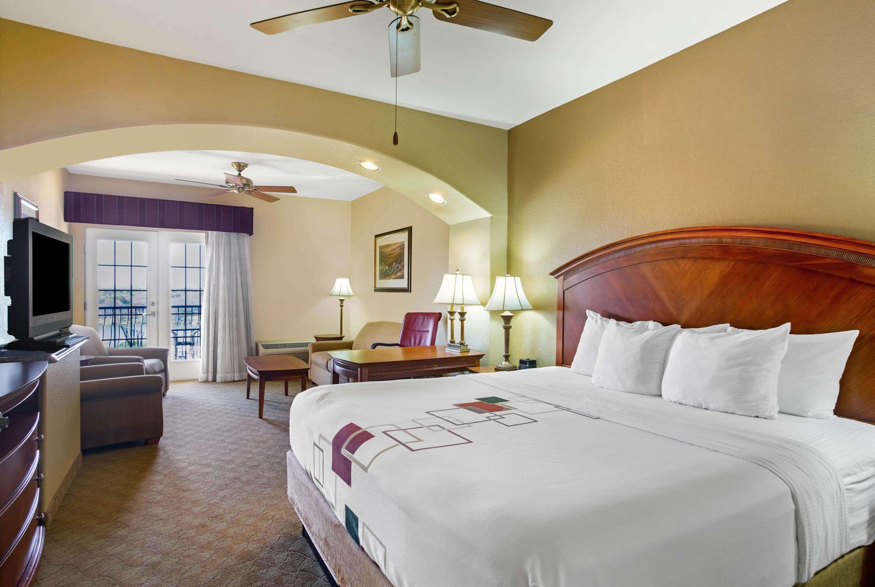 La Quinta By Wyndham Marble Falls Hotel Ngoại thất bức ảnh